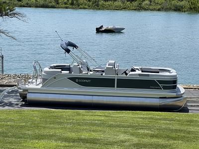BOATZON | 2025 Godfrey Sweetwater 2286 Quad Social TriToon