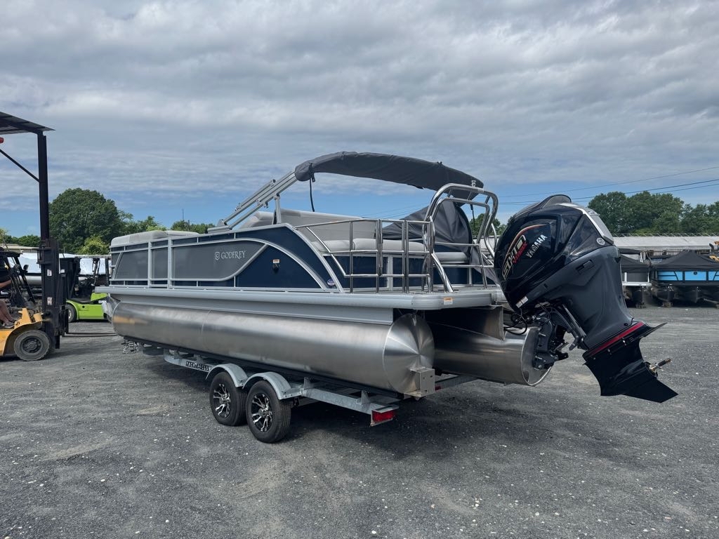 2025 Godfrey Godfrey Sweetwater 2286 SFL  Yamaha 250 SHO 2025 - Sold Boat