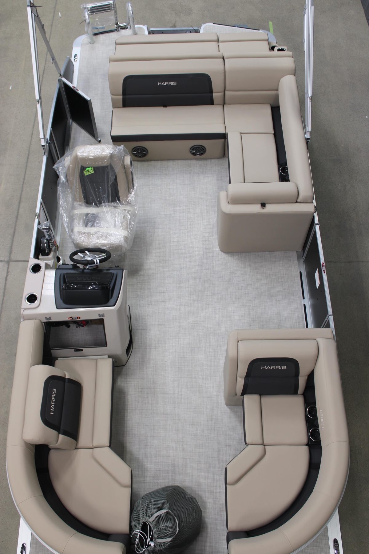 2025 Harris Harris Cruiser 210 CS with 60HP Mercury 2025 - Sold Boat
