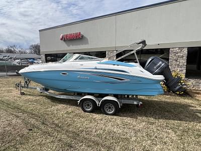 BOATZON | 2025 Hurricane SunDeck SD 2400 OB BOATZON | 2025 Hurricane SunDeck SD 2400 OB