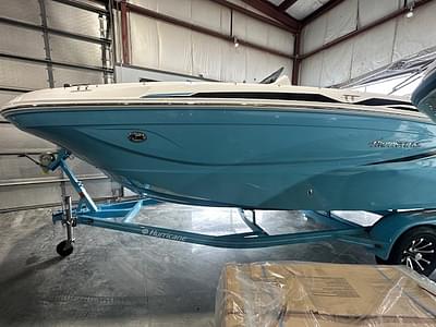 BOATZON | 2025 Hurricane SunDeck Sport OB SS 2050 OB BOATZON | 2025 Hurricane SunDeck Sport OB SS 2050 OB