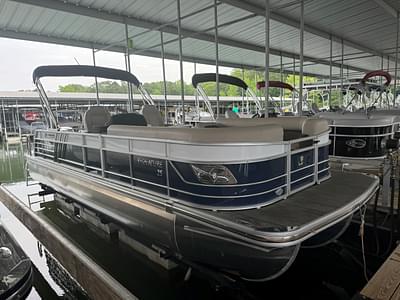 BOATZON | 2025 Landau 25 Signature