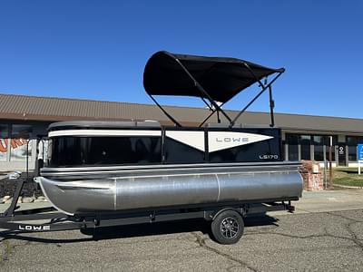 BOATZON | 2025 Lowe 2025 Lowe LS 170 Pontoon Boat BOATZON | 2025 Lowe 2025 Lowe LS 170 Pontoon Boat