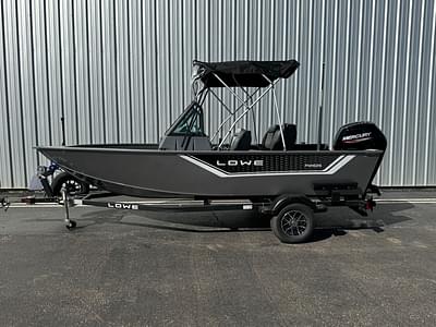 BOATZON | 2025 Lowe Fishing Machine Side Console FM 1625 SC BOATZON | 2025 Lowe Fishing Machine Side Console FM 1625 SC