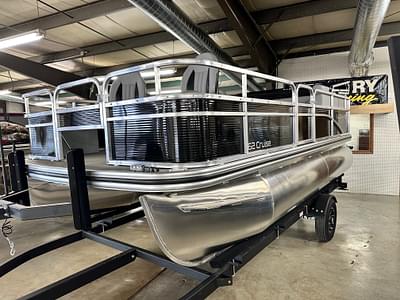 BOATZON | 2025 Lowe Ultra Fish and Cruise 162 BOATZON | 2025 Lowe Ultra Fish and Cruise 162