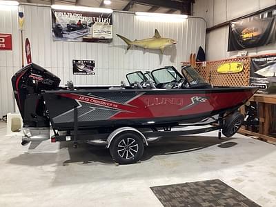 BOATZON | 2025 Lund 1875 Crossover XS Sport