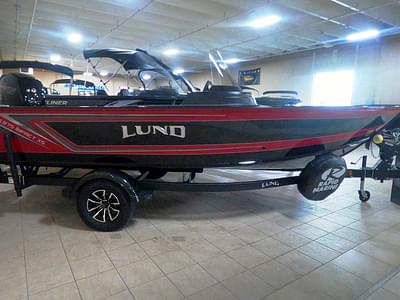 BOATZON | 2025 Lund 1875 Impact XS Side Console