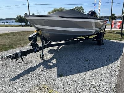 BOATZON | 2025 Lund 1875 Impact XS SS BOATZON | 2025 Lund 1875 Impact XS SS