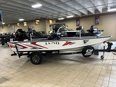 BOATZON | 2025 Lund 1875 Pro V Bass XS