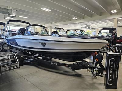 BOATZON | 2025 Lund 202 Pro V GL BOATZON | 2025 Lund 202 Pro V GL