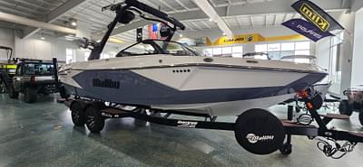 BOATZON | 2025 Malibu Boats Wakesetter LSV 23 LSV