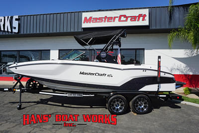 BOATZON | 2025 MasterCraft NXT22  ICON PACKAGE