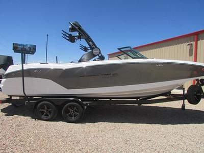 BOATZON | 2025 MasterCraft NXT24