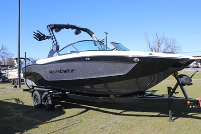 BOATZON | 2025 MasterCraft X Series X24