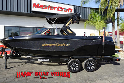 BOATZON | 2025 MasterCraft XT23