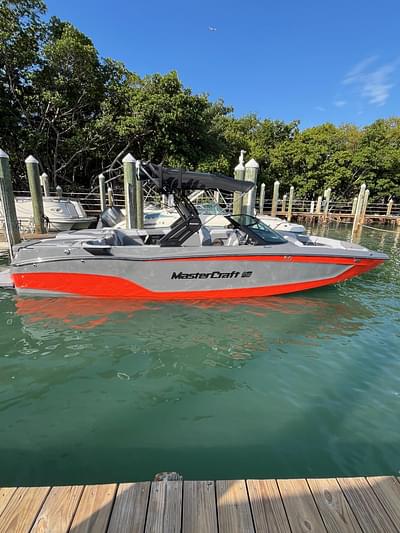 BOATZON | 2025 MasterCraft XT24 BOATZON | 2025 MasterCraft XT24