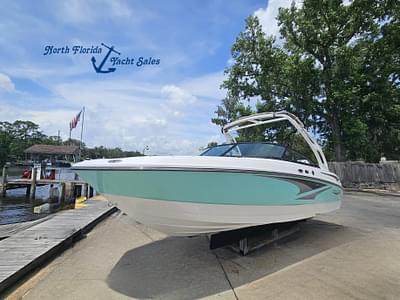 BOATZON | 2025 Monterey M225 BOATZON | 2025 Monterey M225