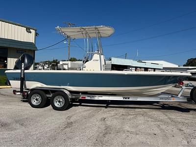 BOATZON | 2025 Pathfinder 2200 TRS