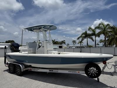 BOATZON | 2025 Pathfinder 2300 HPS BOATZON | 2025 Pathfinder 2300 HPS