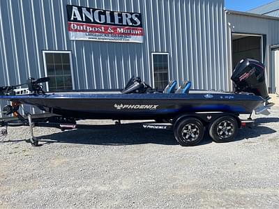 BOATZON | 2025 Phoenix Boats ZXL Series 721