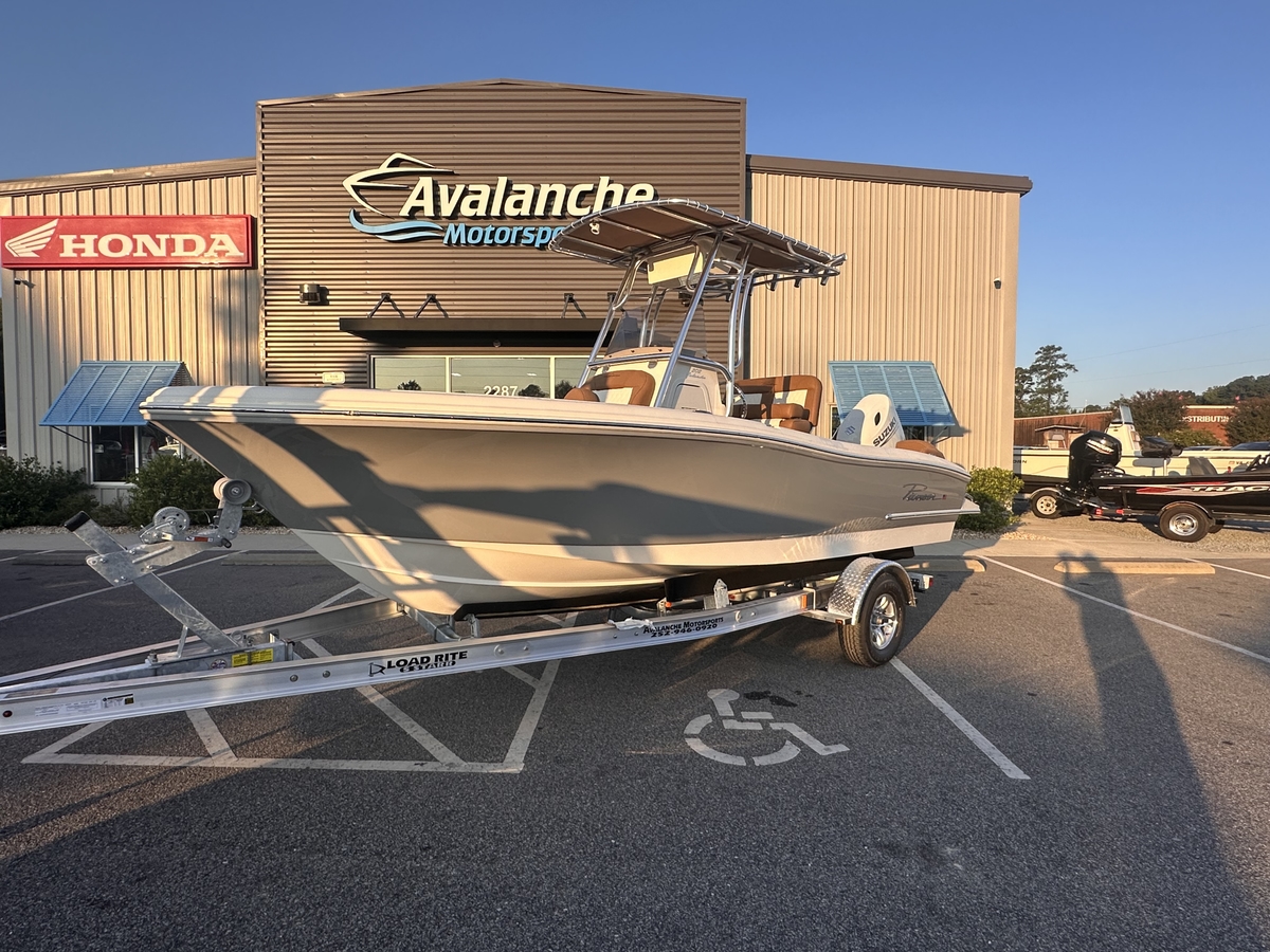 2025 Pioneer Boats Pioneer Boats 202 ISLANDER 2025 - Sold Boat