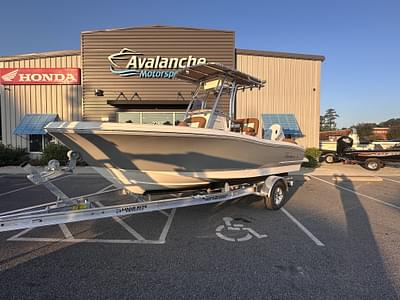 BOATZON | 2025 Pioneer Boats 202 ISLANDER BOATZON | 2025 Pioneer Boats 202 ISLANDER