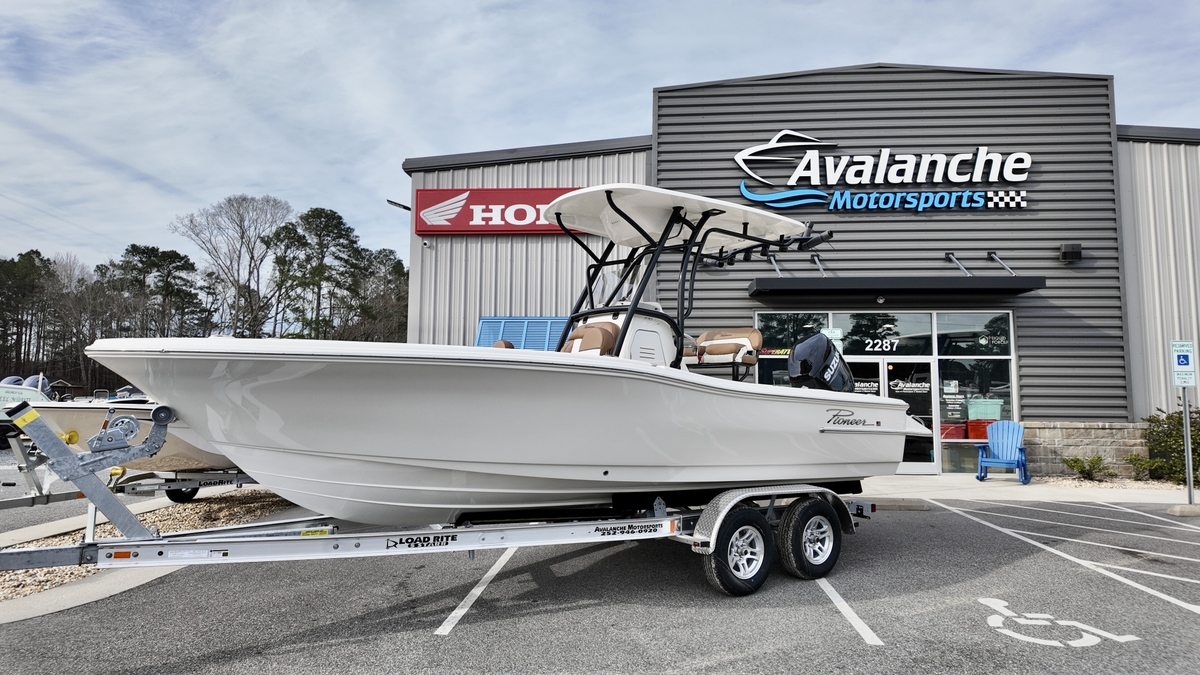 2025 Pioneer Boats Pioneer Boats 220 Bay Sport 2025 - Sold Boat