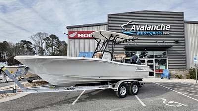 BOATZON | 2025 Pioneer Boats 220 Bay Sport BOATZON | 2025 Pioneer Boats 220 Bay Sport