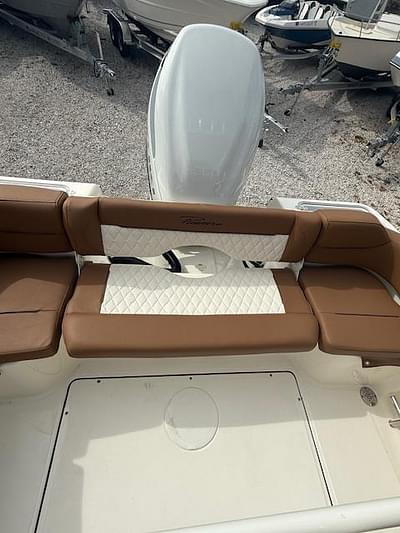 BOATZON | 2025 Pioneer Boats 222 Islander