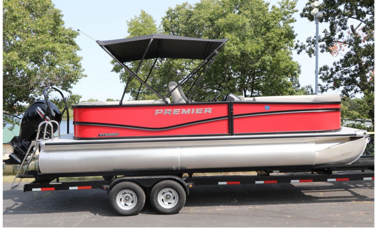 2025 Premier Premier 220 SunScape 2025 - Sold Boat