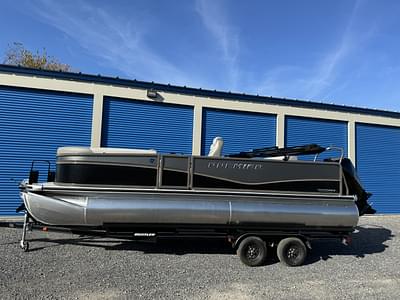 BOATZON | 2025 Premier 220 SunScape RL