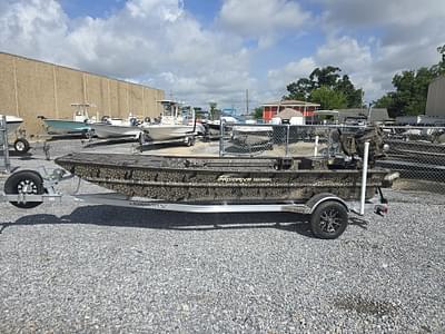 BOATZON | 2025 ProDrive 1848 SBX