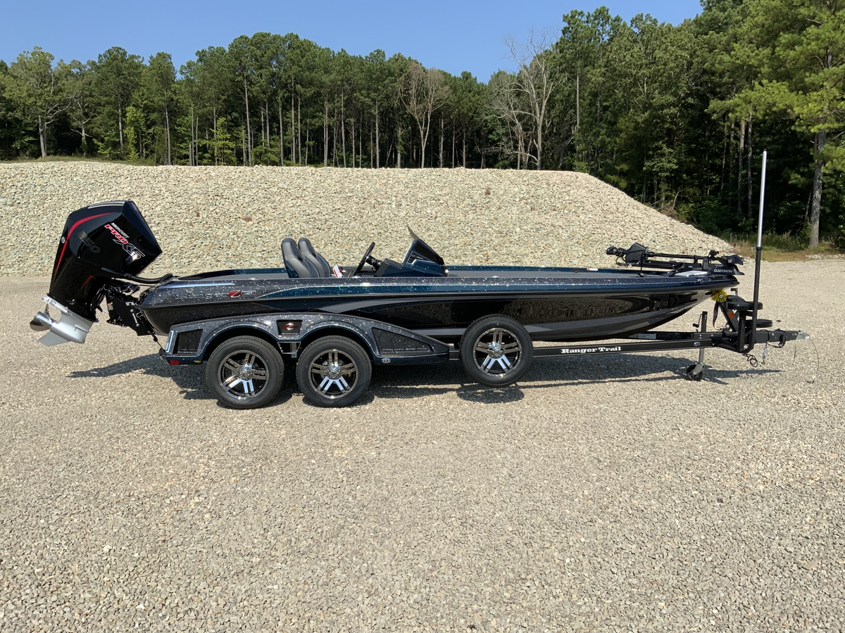 2025 Ranger Boats Ranger Boats Z Comanche Z521R Ranger Cup Equipped 2025 - Sold Boat