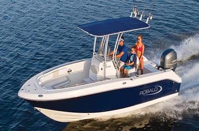 BOATZON | 2025 Robalo R200