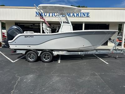 BOATZON | 2025 Sea Fox 228 Commander