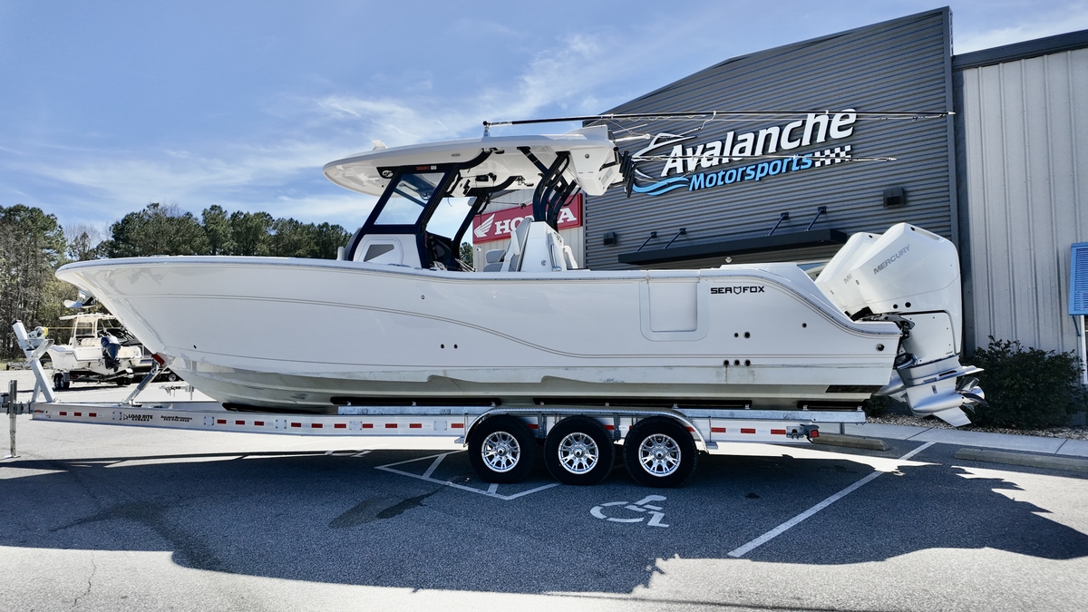 2025 Sea Fox Sea Fox 368 Commander 2025 - Sold Boat