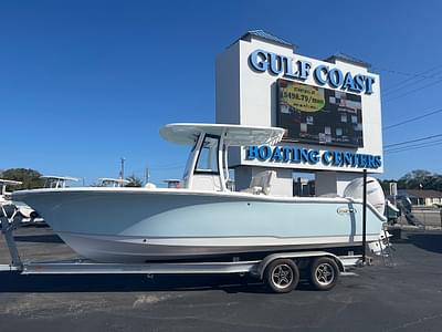 BOATZON | 2025 Sea Hunt Ultra 239 SE