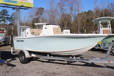 BOATZON | 2025 Sea Pro 202 Center Console