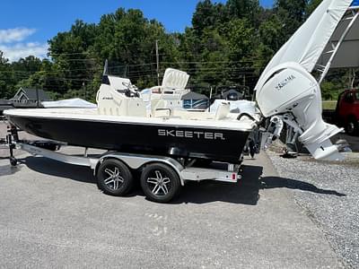 BOATZON | 2025 Skeeter SX221