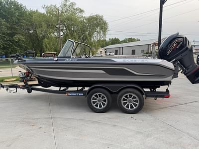 BOATZON | 2025 Skeeter WX Series WX1910