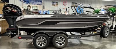 BOATZON | 2025 Skeeter WX Series WX1910