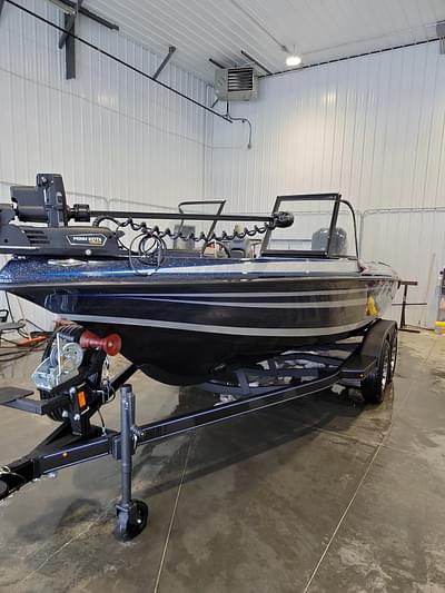 BOATZON | 2025 Skeeter WX1910 BOATZON | 2025 Skeeter WX1910