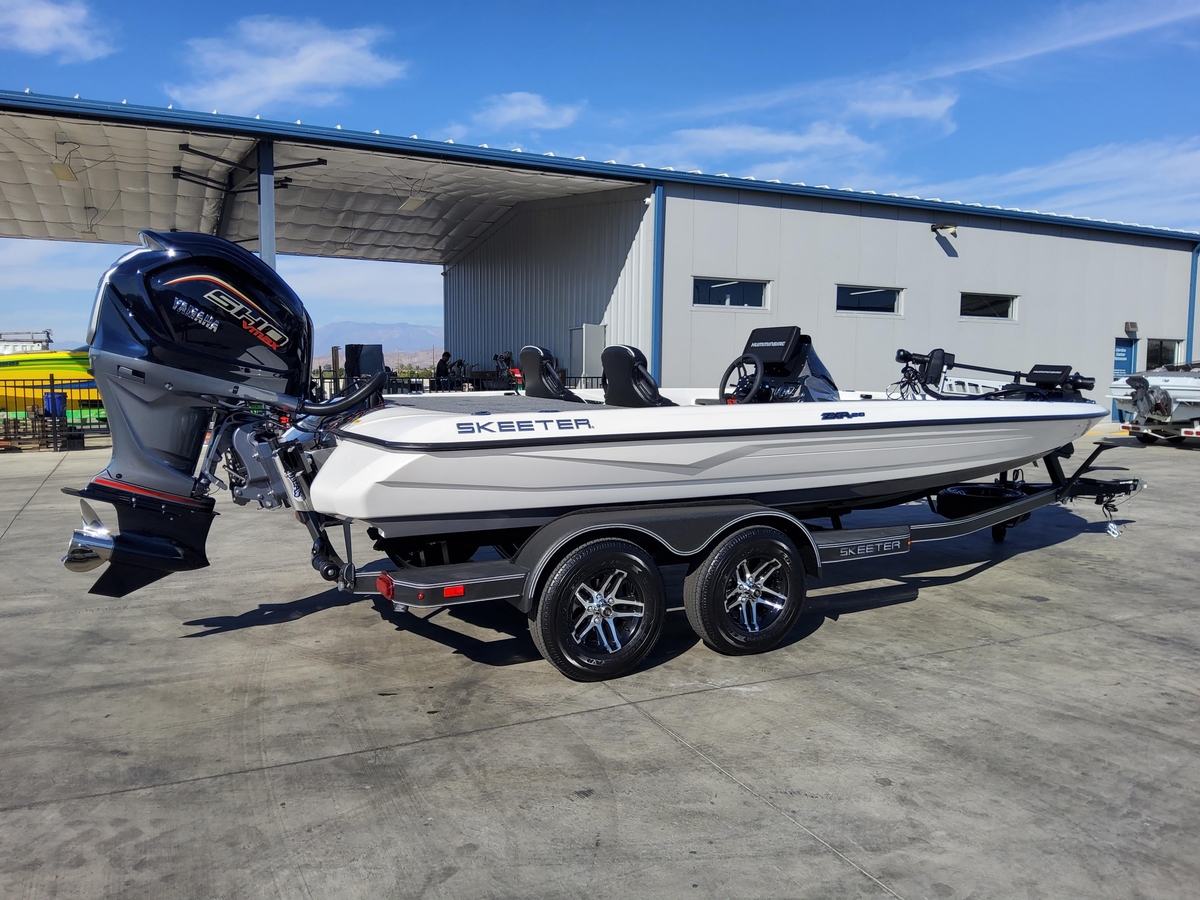 Skeeter ZXR 20 2025