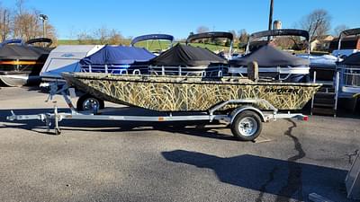 BOATZON | 2025 Smoker Craft Sportsman 1660 tiller Mossy Oak Camo In stock