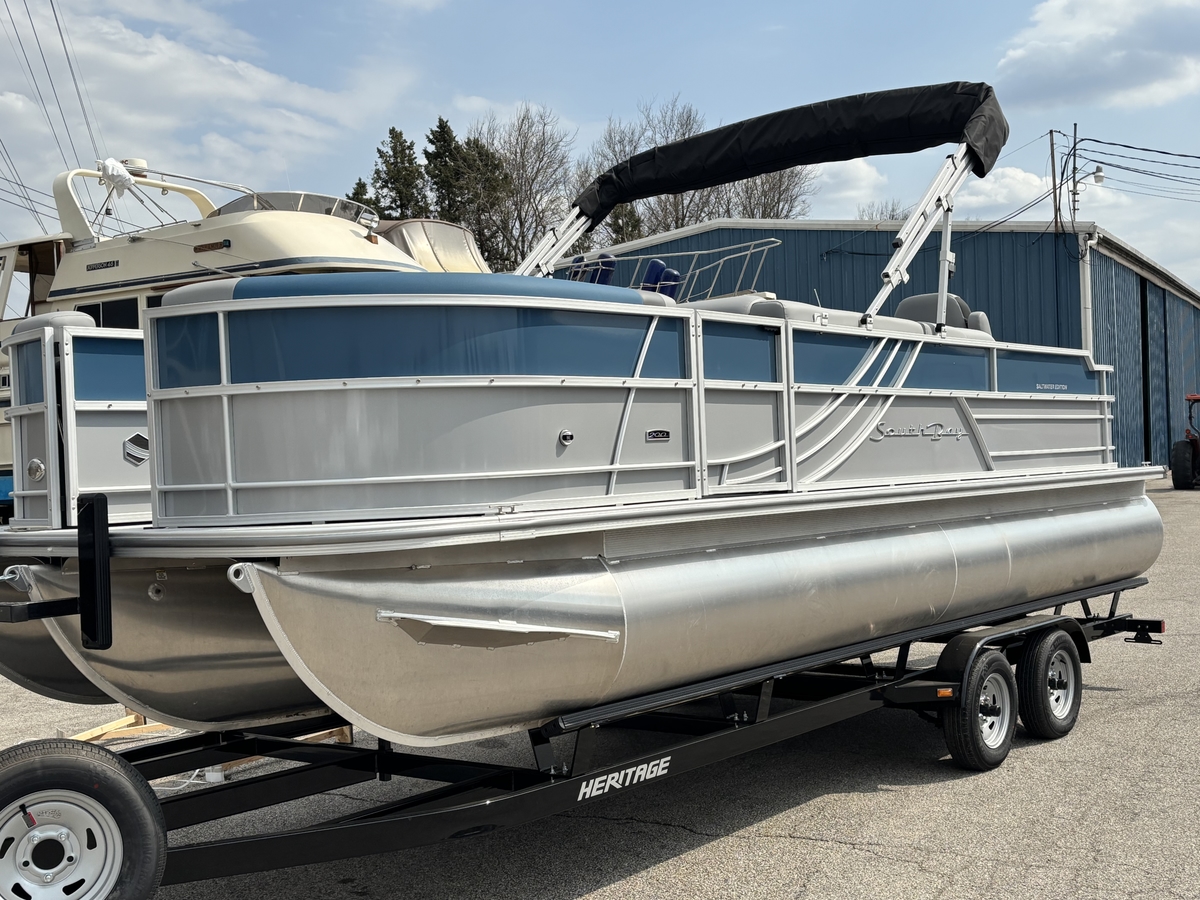 2025 South Bay South Bay S224FCR 2025 - Sold Boat