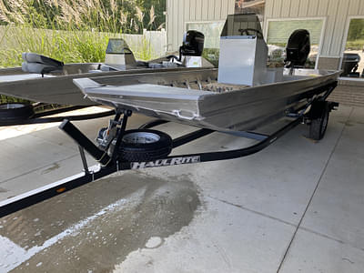 BOATZON | 2025 Southfork 1752VF Center Console BOATZON | 2025 Southfork 1752VF Center Console