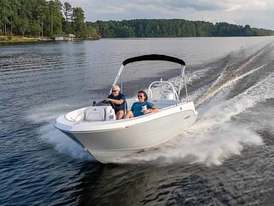 BOATZON | 2025 Stingray Boats 172 SC