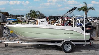 BOATZON | 2025 Stingray Boats 173CC