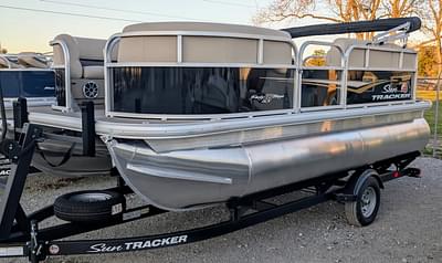 BOATZON | 2025 Sun Tracker Party Barge 16