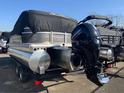 BOATZON | 2025 Sun Tracker Party Barge 22 XP3